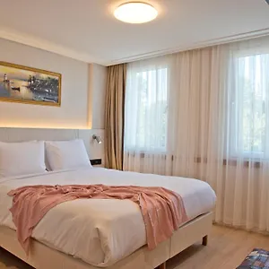 xloft.istanbul-turkeyhotels.com/